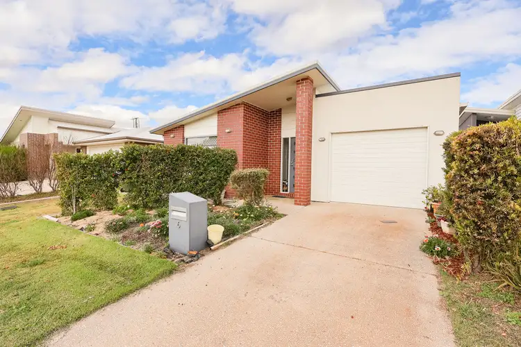 6 Clearview Drive, Roma QLD 4455