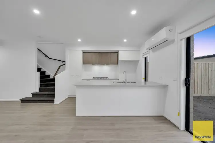Fifth view of Homely house listing, 5 HALE Walk, Truganina VIC 3029