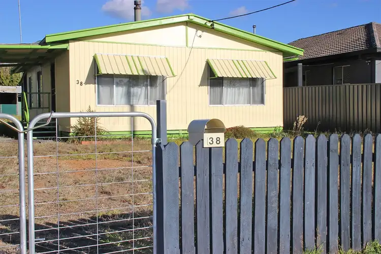 38 EDWARDS Street, Coonabarabran NSW 2357
