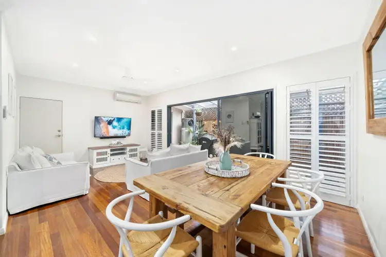 Main view of Homely townhouse listing, 2/514 Oxley Avenue, Redcliffe QLD 4020