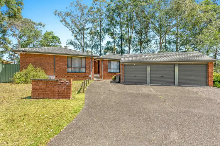 8 Campbell Place, Nowra NSW 2541