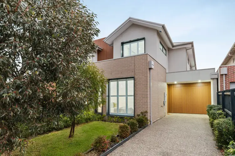 64 Saltley Street, South Kingsville VIC 3015