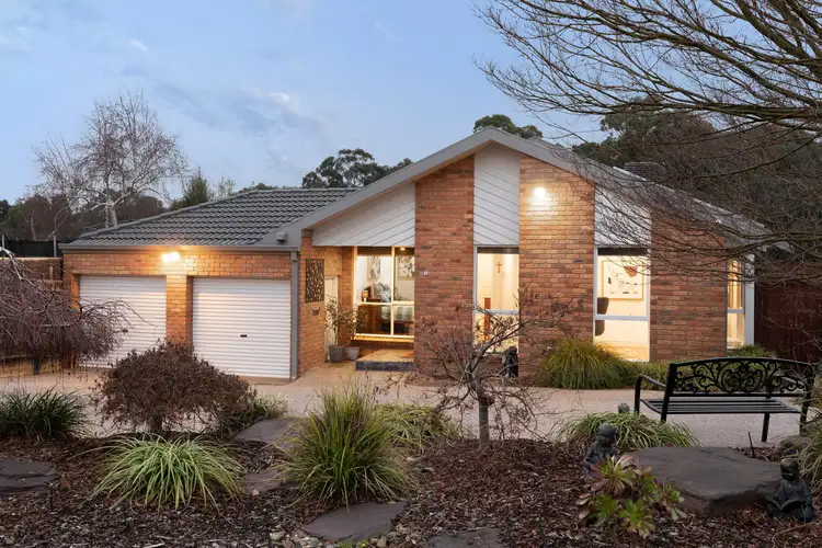 2 Tyrone Court, Saint Helena VIC 3088