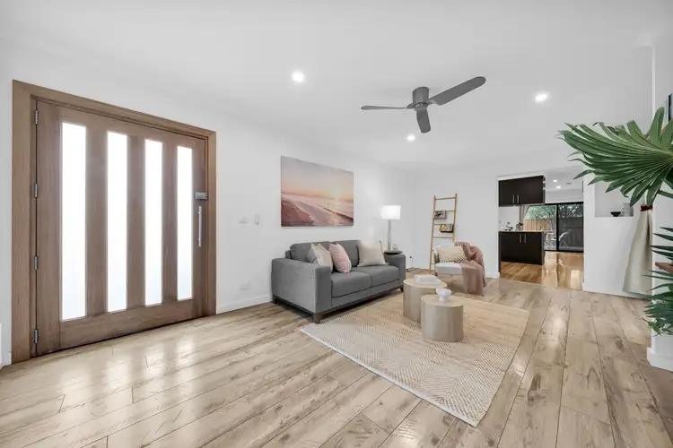2/5A Scarlett Avenue, Carrum Downs VIC 3201