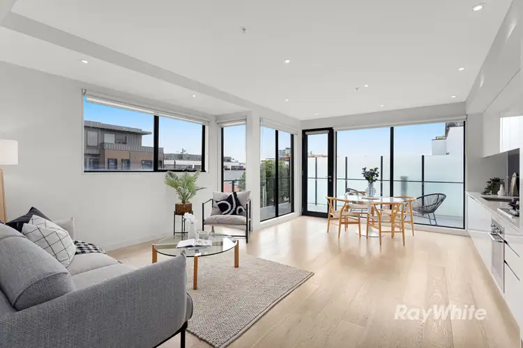203/330 Neerim Road, Carnegie VIC 3163