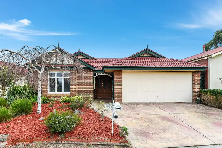 9 Attunga Court, Berwick VIC 3806