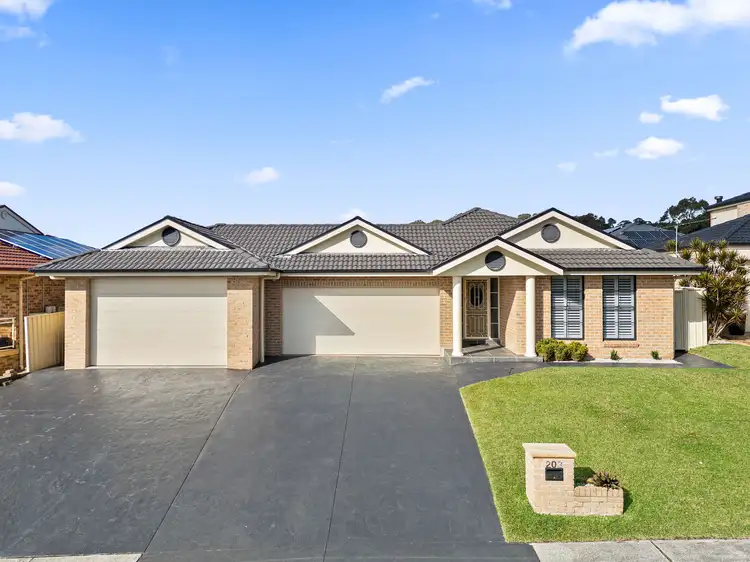 203 Ashburton Drive, Albion Park NSW 2527