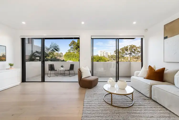 Second view of Homely house listing, 2/6 Richmond Avenue, Cremorne NSW 2090