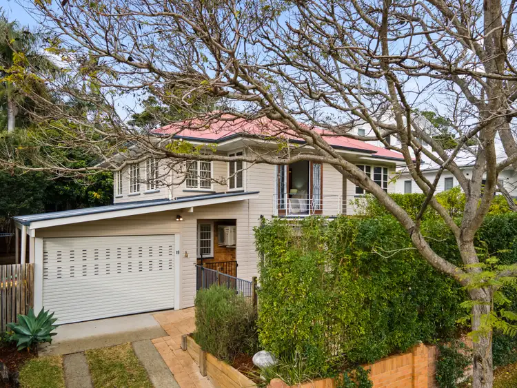 19 Crown Street, Bardon QLD 4065