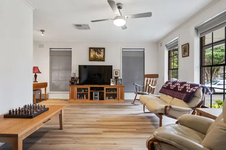 Fifth view of Homely house listing, 11 Venetian Court, Croydon VIC 3136