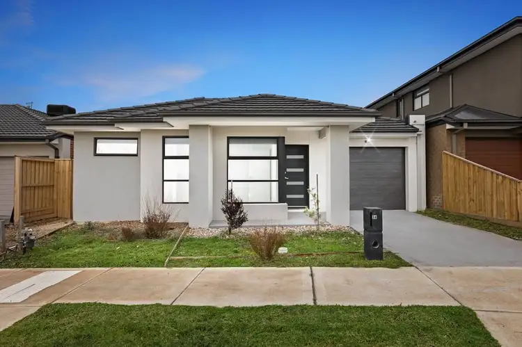 36 Woolspinner Crescent, Wyndham Vale VIC 3024