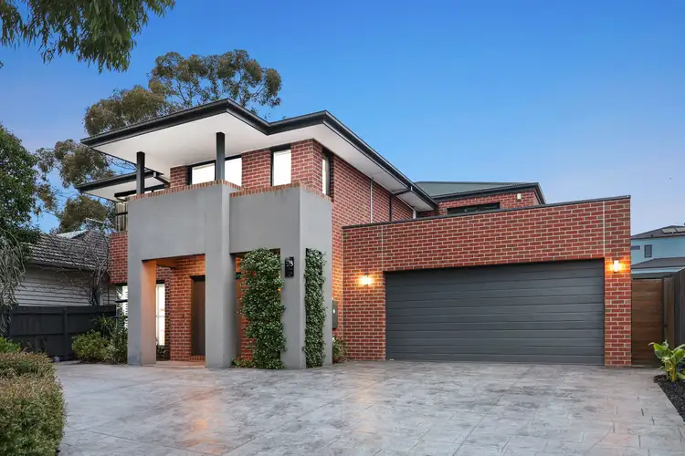 28 Vannam Drive, Ashwood VIC 3147