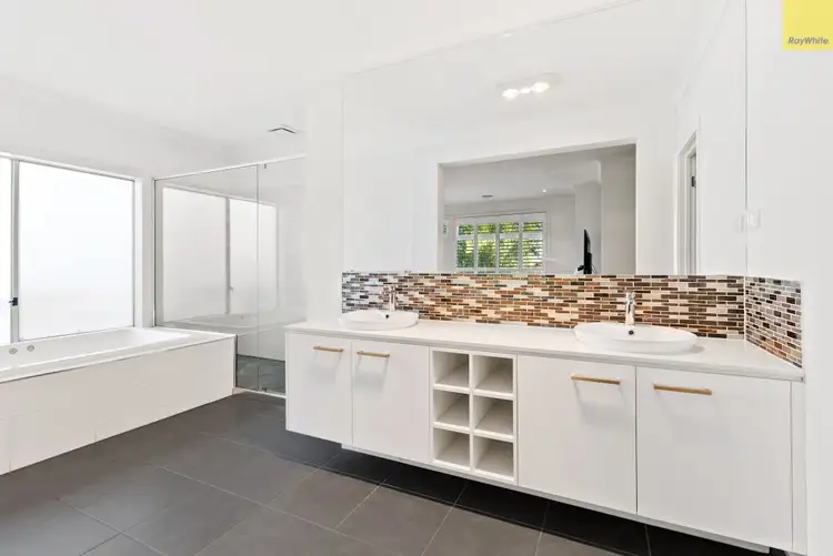 Fifth view of Homely house listing, 14 Fairbank Way, Maddingley VIC 3340