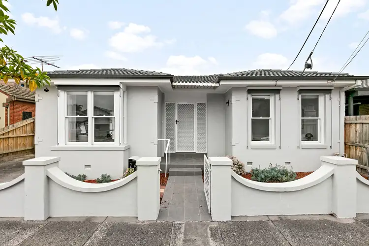 2A Royal Parade, Pascoe Vale South VIC 3044