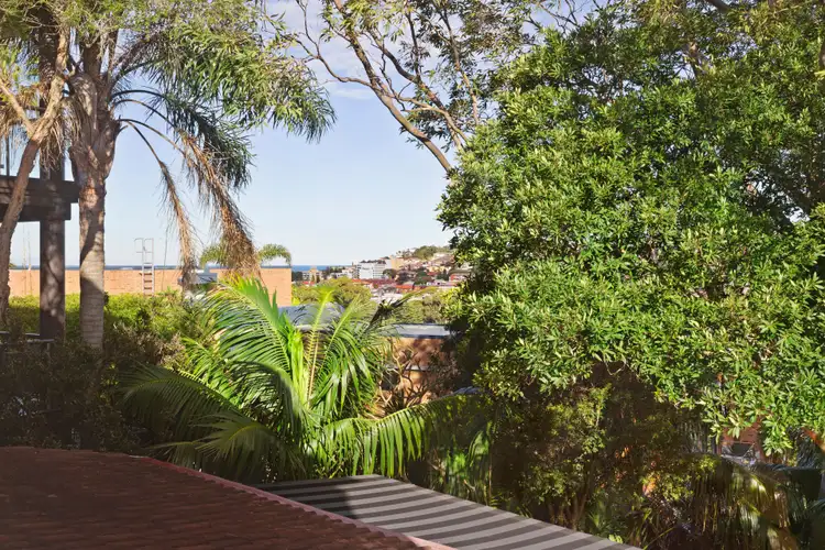 Sixth view of Homely apartment listing, 2/33 Ritchard Avenue, Coogee NSW 2034