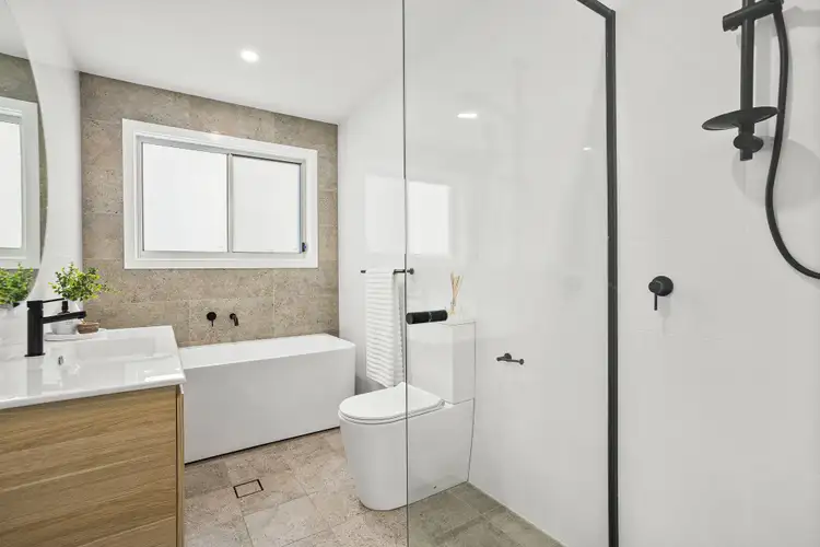 Fifth view of Homely townhouse listing, 3/84 Addison Avenue, Lake Illawarra NSW 2528
