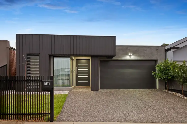 5 Milestone Street, Greenvale VIC 3059