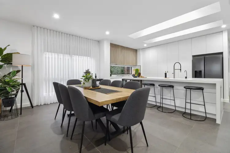 Seventh view of Homely house listing, 5 Milestone Street, Greenvale VIC 3059