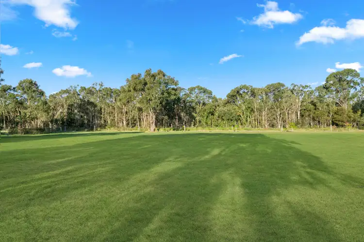 10 Champion Court, Wondunna QLD 4655