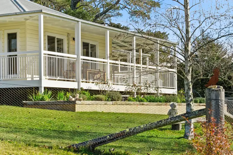 5 Burke, Braidwood NSW 2622