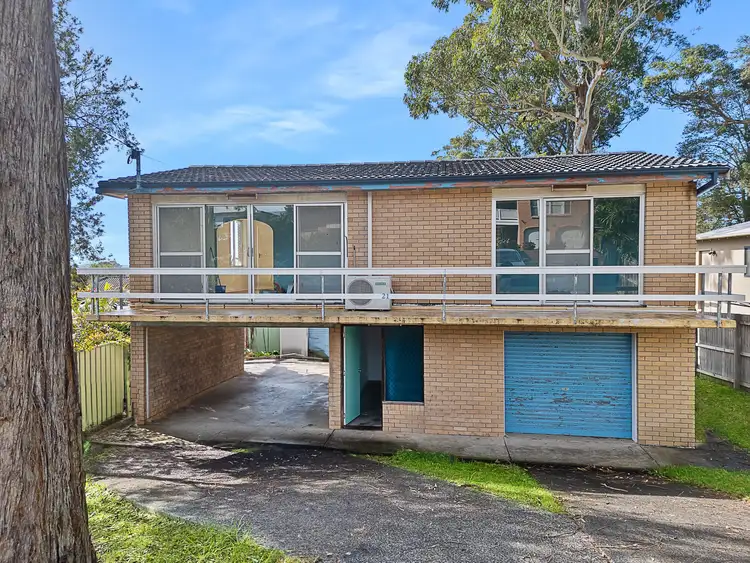 Main view of Homely house listing, 21 Jeannie Crescent, Berkeley Vale NSW 2261