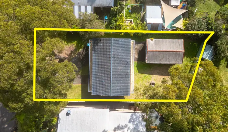 Second view of Homely house listing, 21 Jeannie Crescent, Berkeley Vale NSW 2261