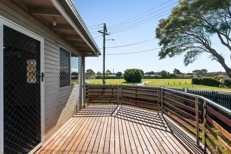 1 Bennett Street, Wilsonton QLD 4350