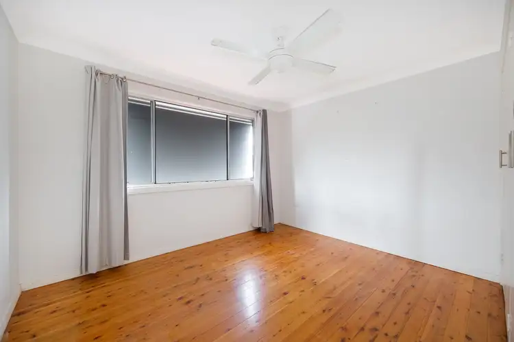 Sixth view of Homely house listing, 25 Kathleen White Crescsent, Killarney Vale NSW 2261