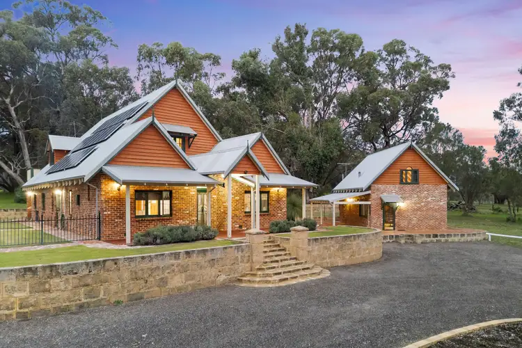 425 Amarillo Drive, Karnup WA 6176