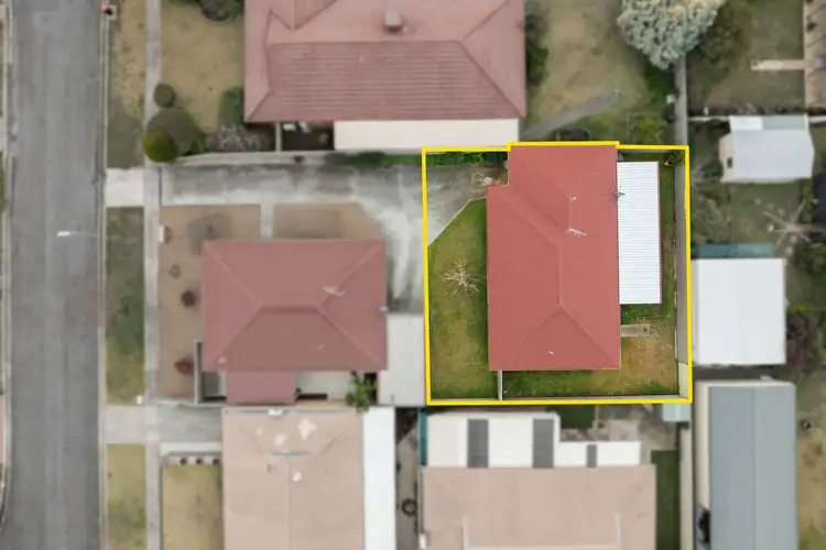 Third view of Homely house listing, 2/6 Grubissa Court, Benalla VIC 3672