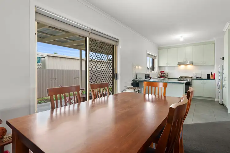 Fifth view of Homely house listing, 2/6 Grubissa Court, Benalla VIC 3672
