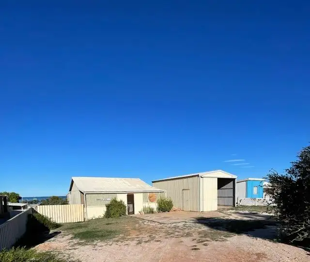 26 Hughes Street, Denham WA 6537