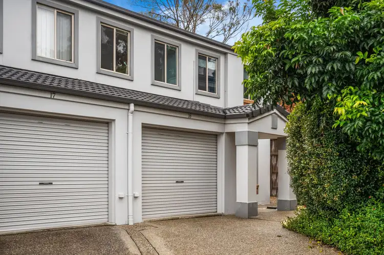 18/10 Chapman Place, Oxley QLD 4075