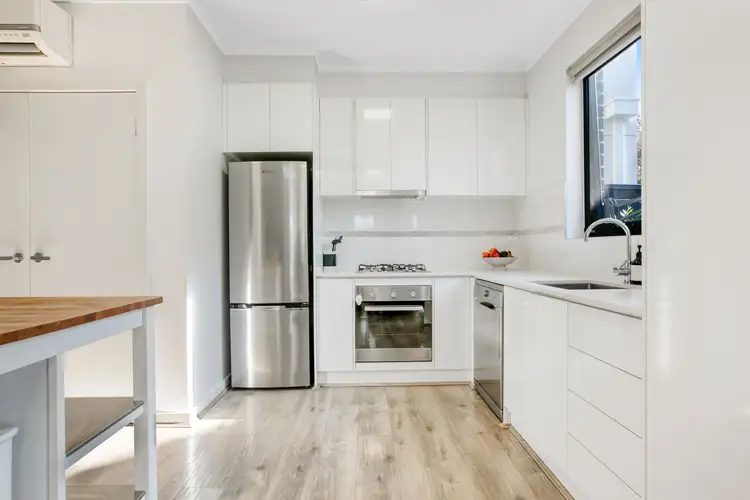 Fifth view of Homely unit listing, 1/15 Clifton Grove, Preston VIC 3072