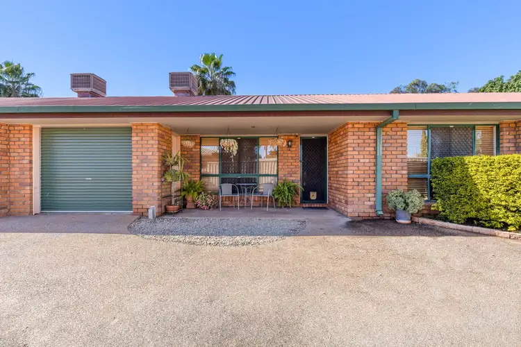 2/102 Harris Street, Emerald QLD 4720