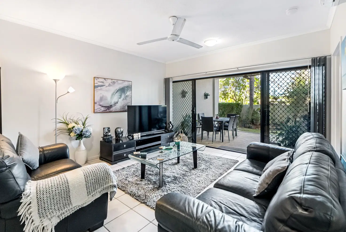 Main view of Homely unit listing, 2/136 Trinity Beach Road, Trinity Beach QLD 4879