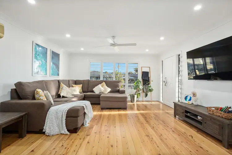 Second view of Homely house listing, 19 Brigadoon Circuit, Oak Flats NSW 2529