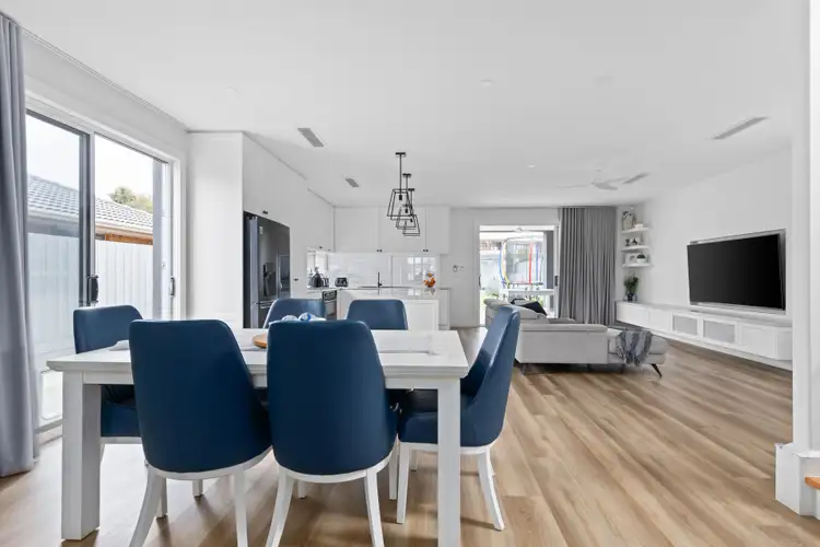 Sixth view of Homely house listing, 14 Graham Court, Altona Meadows VIC 3028