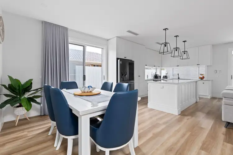 Seventh view of Homely house listing, 14 Graham Court, Altona Meadows VIC 3028