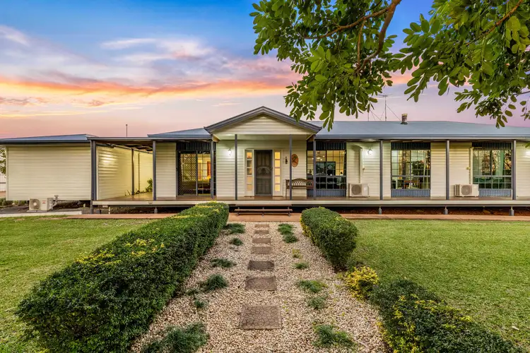12 Edgewood Drive, Emerald QLD 4720