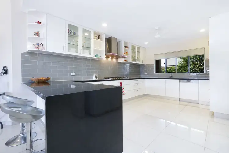 2 Binbirrimba Court, Lyons NT 810