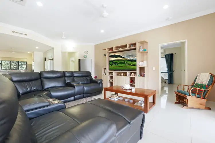 Fifth view of Homely house listing, 2 Binbirrimba Court, Lyons NT 810