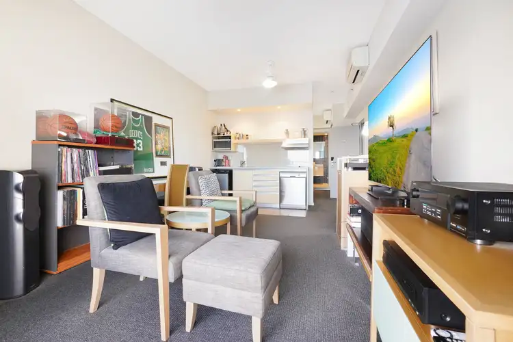 Sixth view of Homely unit listing, 1718/43B Knuckey Street, Darwin City NT 800