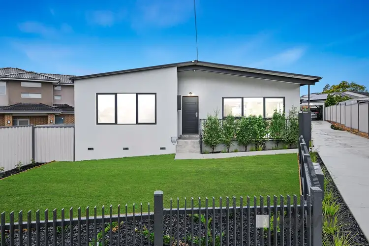 1/7 Hibiscus Court, Doveton VIC 3177