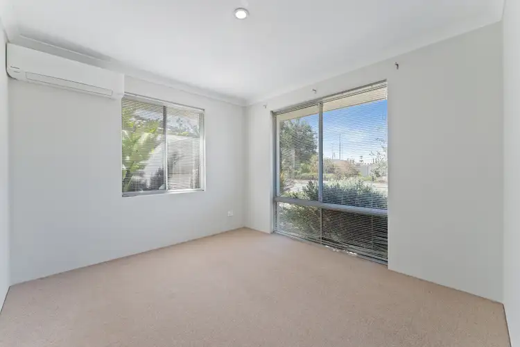 Fourth view of Homely house listing, 50 Bottlenose Ctt, Waikiki WA 6169