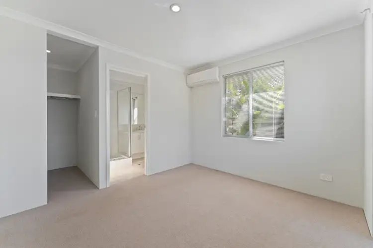 Fifth view of Homely house listing, 50 Bottlenose Ctt, Waikiki WA 6169