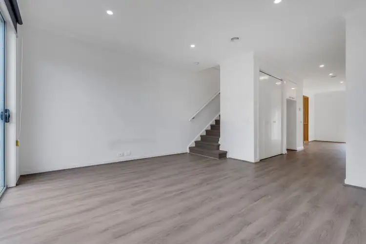 Third view of Homely house listing, 8 Toombal Place, Craigieburn VIC 3064