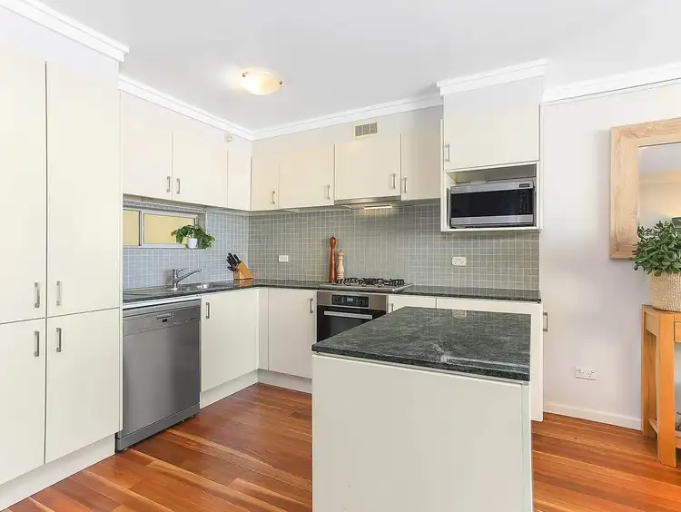 Third view of Homely apartment listing, 19/44 Melrose Parade, Clovelly NSW 2031