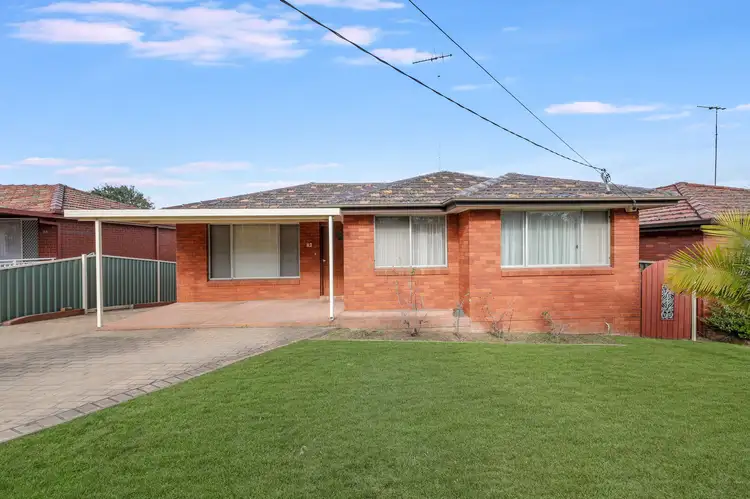 82 Denman Road, Georges Hall NSW 2198