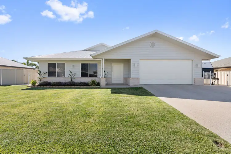 72 Canterbury Road, Emerald QLD 4720